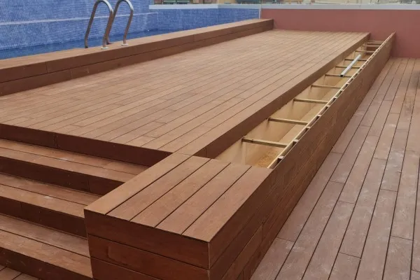 Servicio de Instalación de tarima exterior