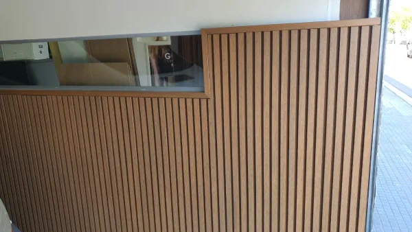 instalación de tarima exterior en instalacion tarima exterior - vista del proyecto mostrando vista detallada